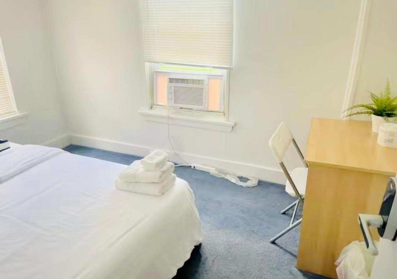Oui On Ludlow - Entire House And Private Rooms In University City 费城 外观 照片