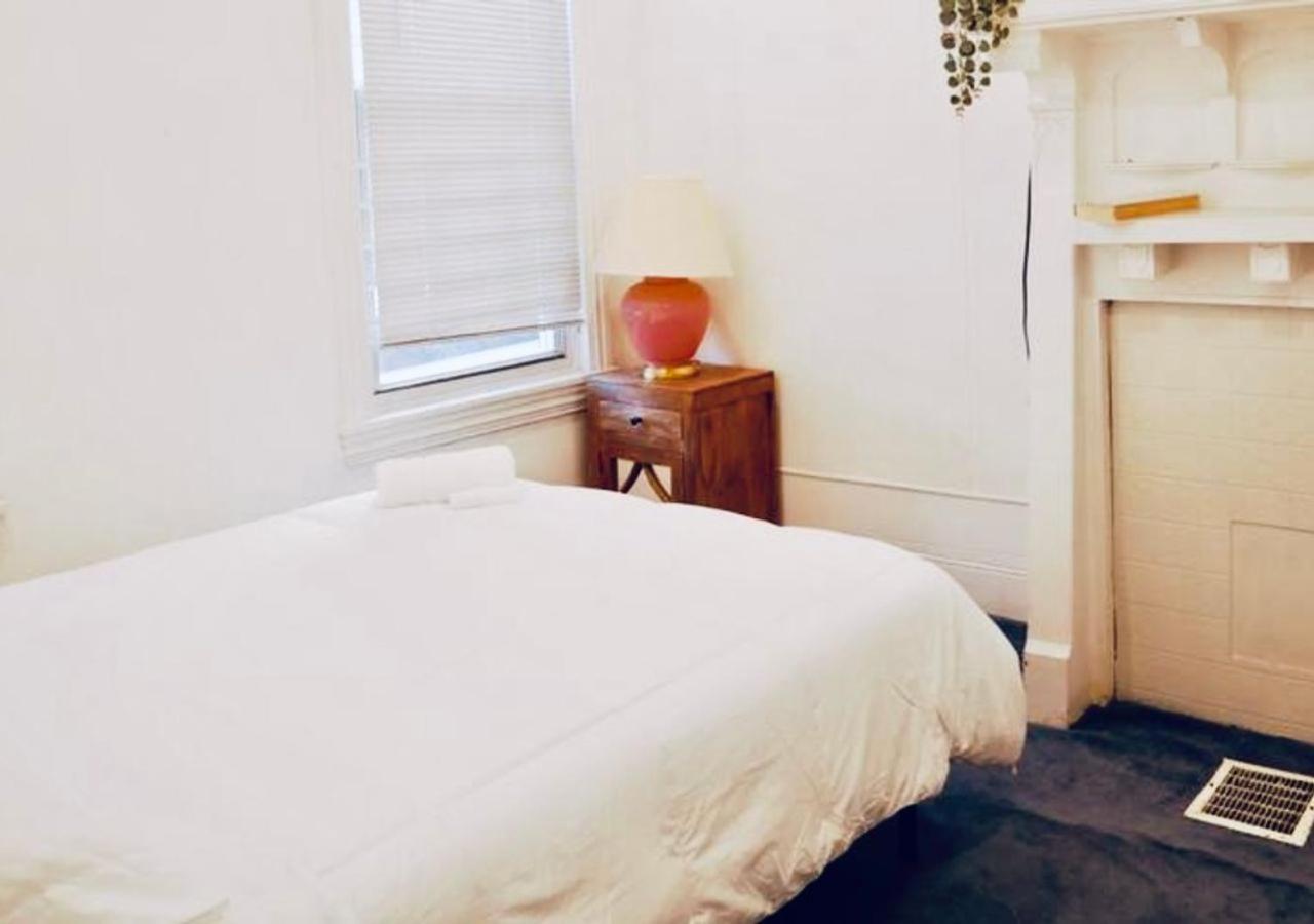 Oui On Ludlow - Entire House And Private Rooms In University City 费城 外观 照片